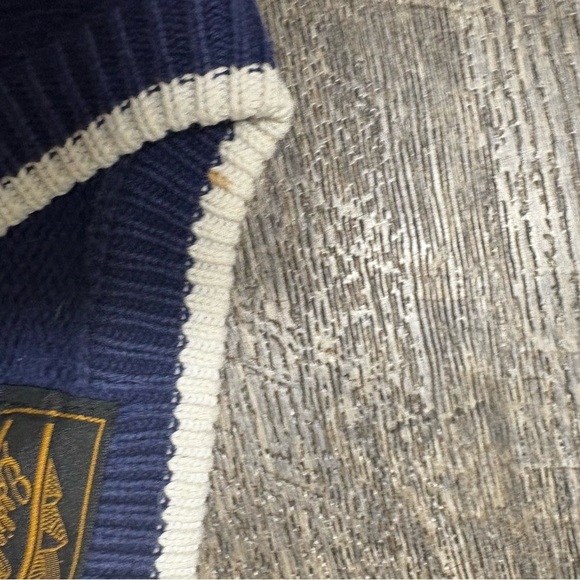 Vintage Eddie Bauer Nautical Themed Blue Sweater with Floral Design - Picture 9 of 9